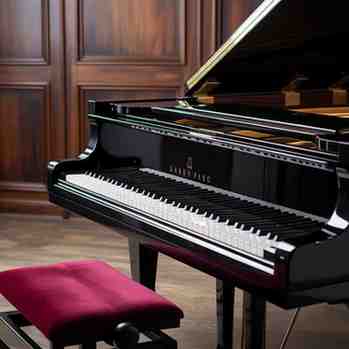 how many keys on a piano